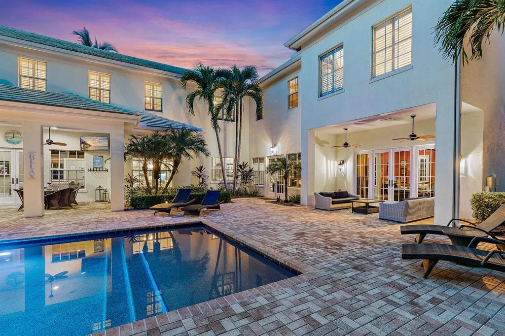 Photo of 3338 Greenway Drive