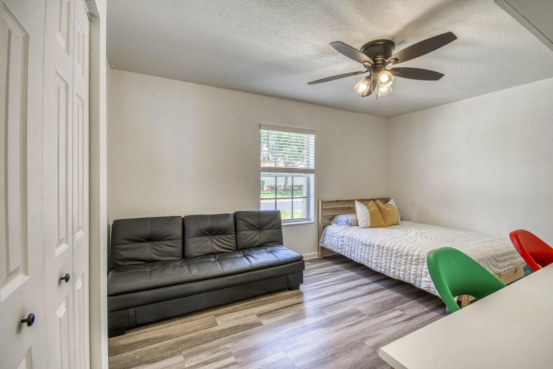 Photo of 6036 Azalea Circle