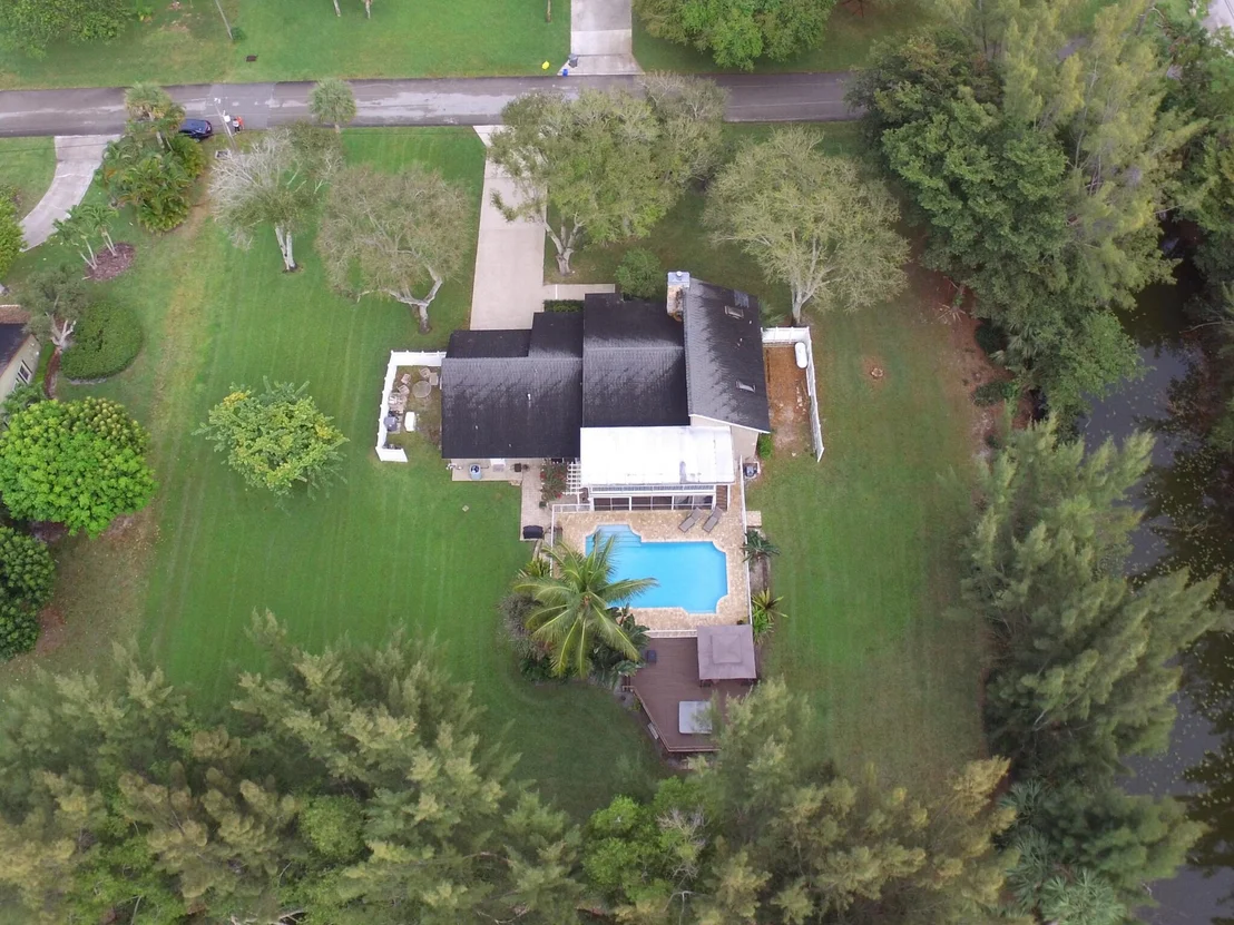 Photo of 965 Whippoorwill Row