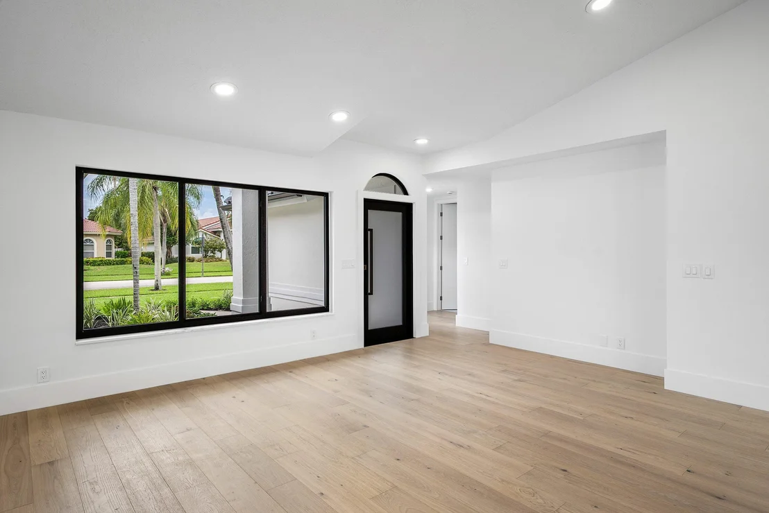 Photo of 5665 Aspen Ridge Circle
