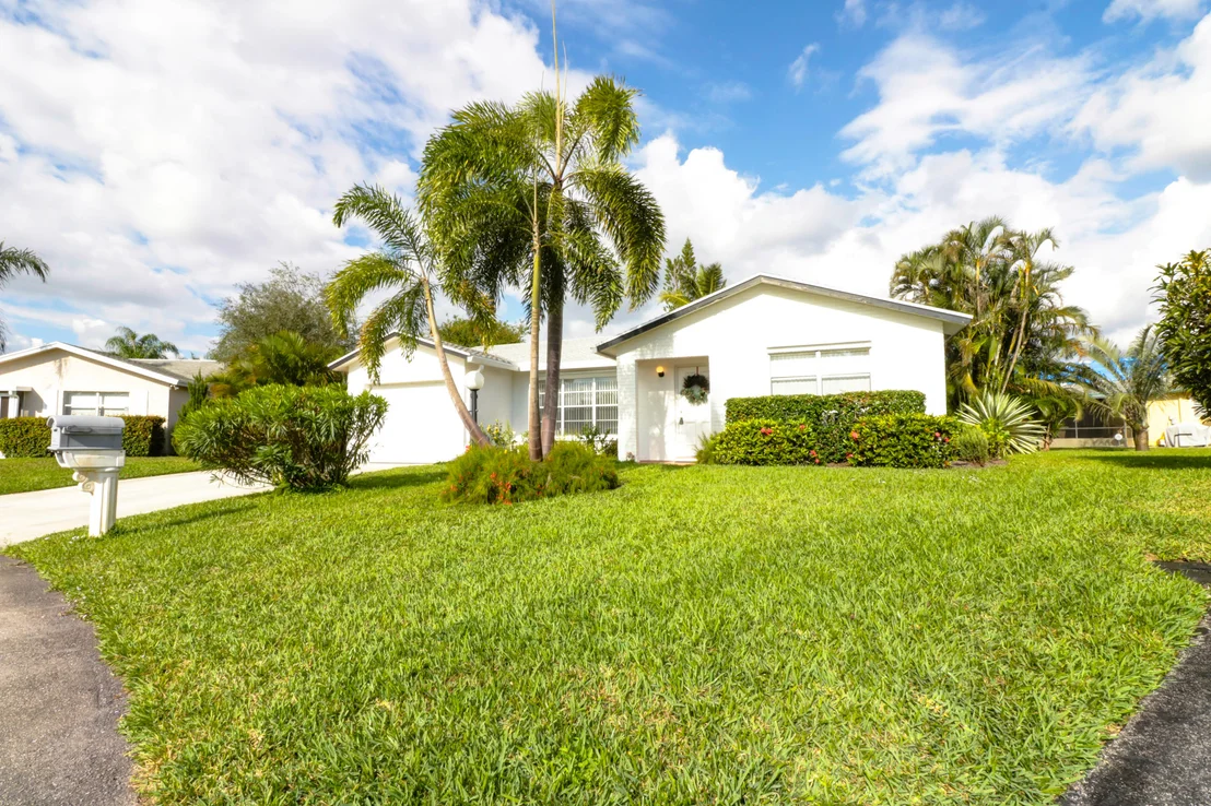 Photo of 6322 Silver Moon Lane