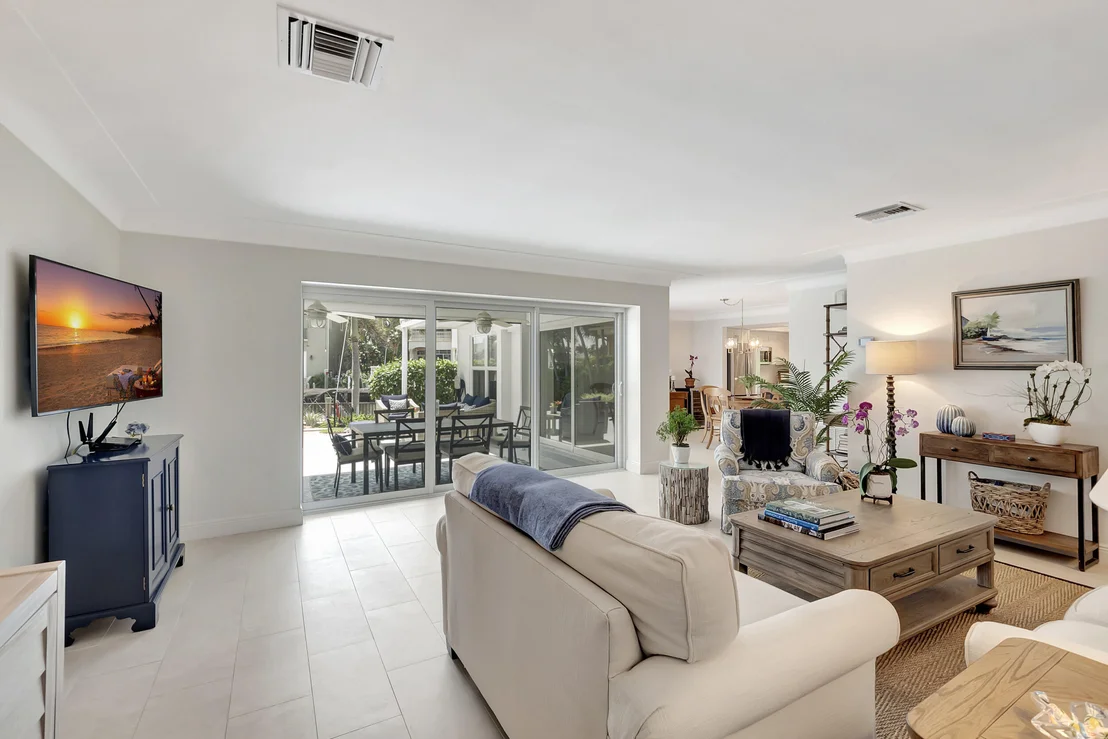 Photo of 708 SE 9th Street