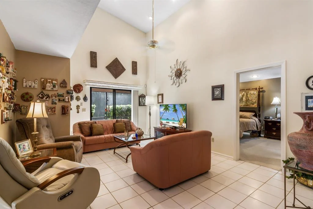 Photo of 10344 Islander Drive