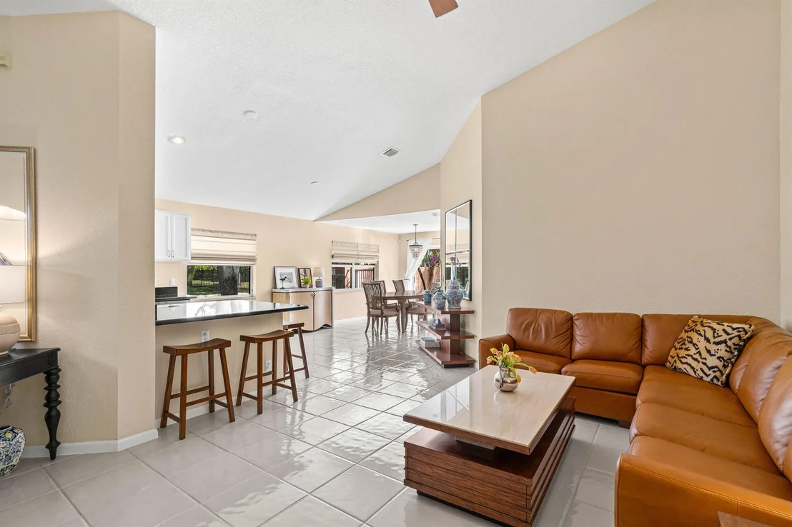 Photo of 5561 Grande Palm Circle