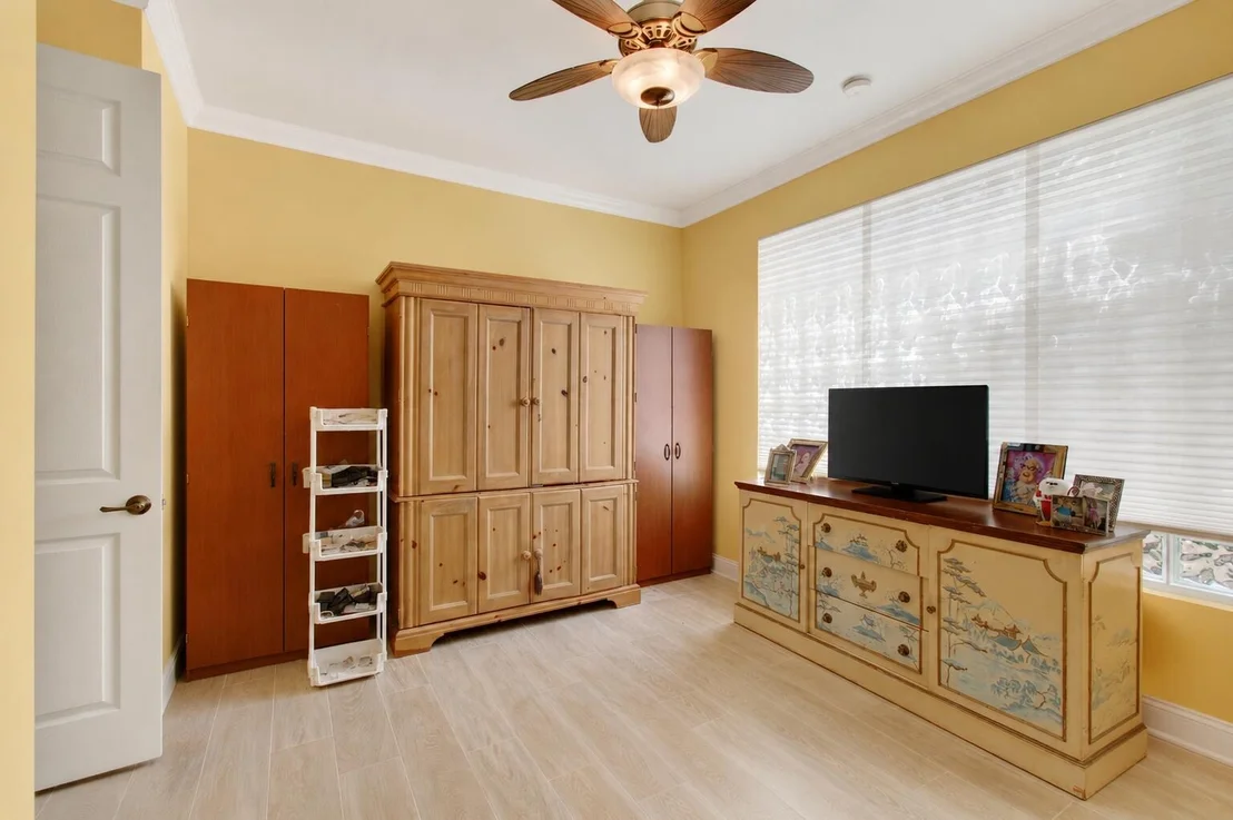 Photo of 7315 Twin Falls Drive