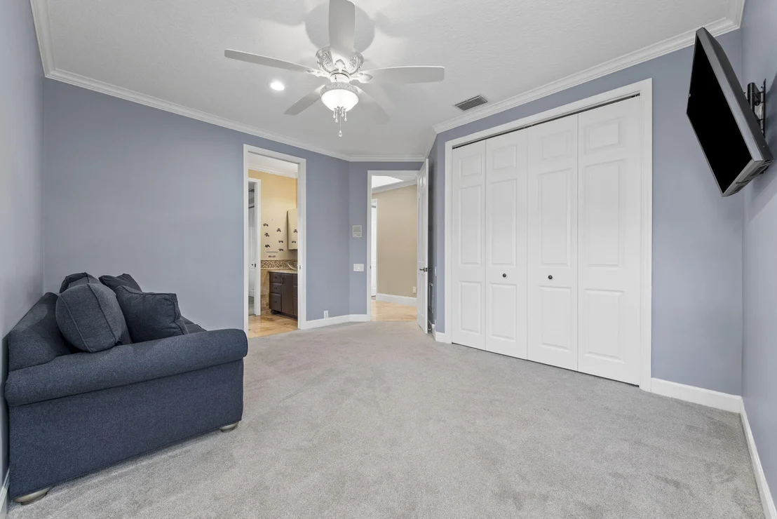 Photo of 7900 N Upper Ridge Drive