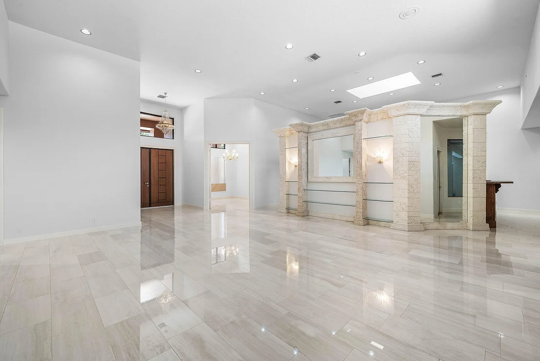 Photo of 17595 Bocaire Place