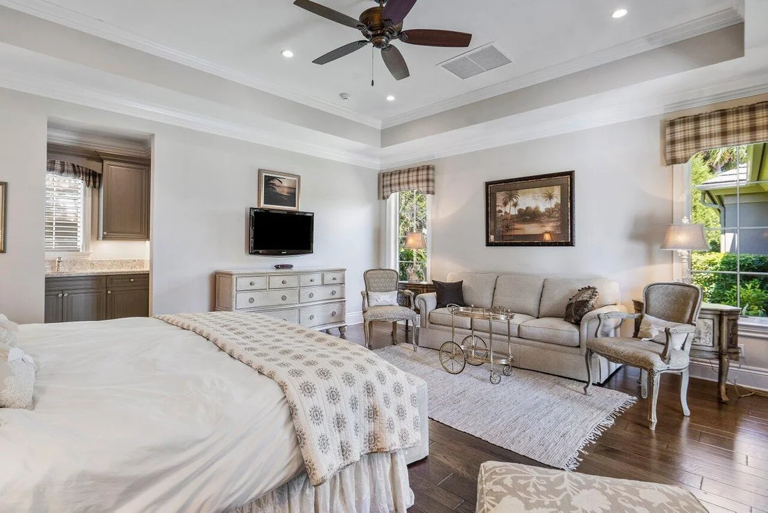 Photo of 376 Eagle Drive