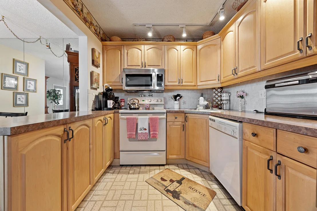 Photo of Unit B2 at 306 Pine Ridge Circle