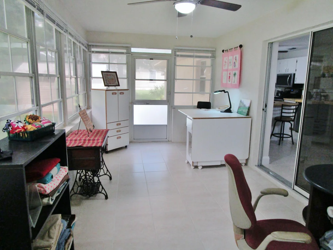 Photo of 541 SE 35th Terrace