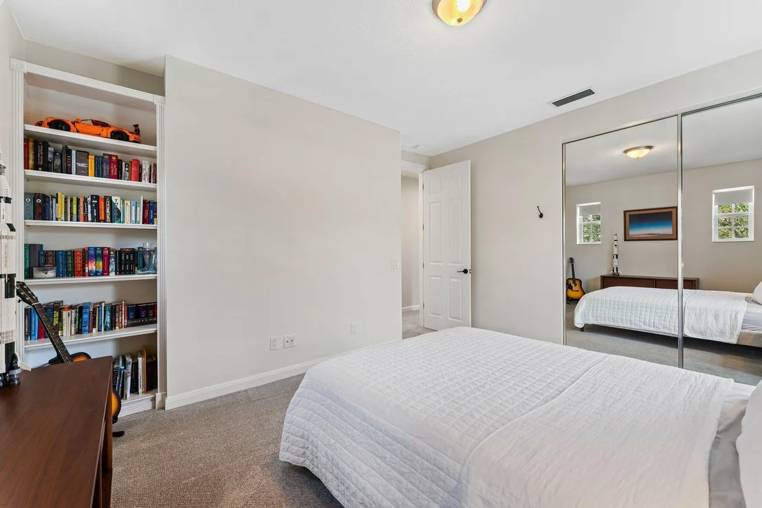 Photo of 174 Honeysuckle Drive
