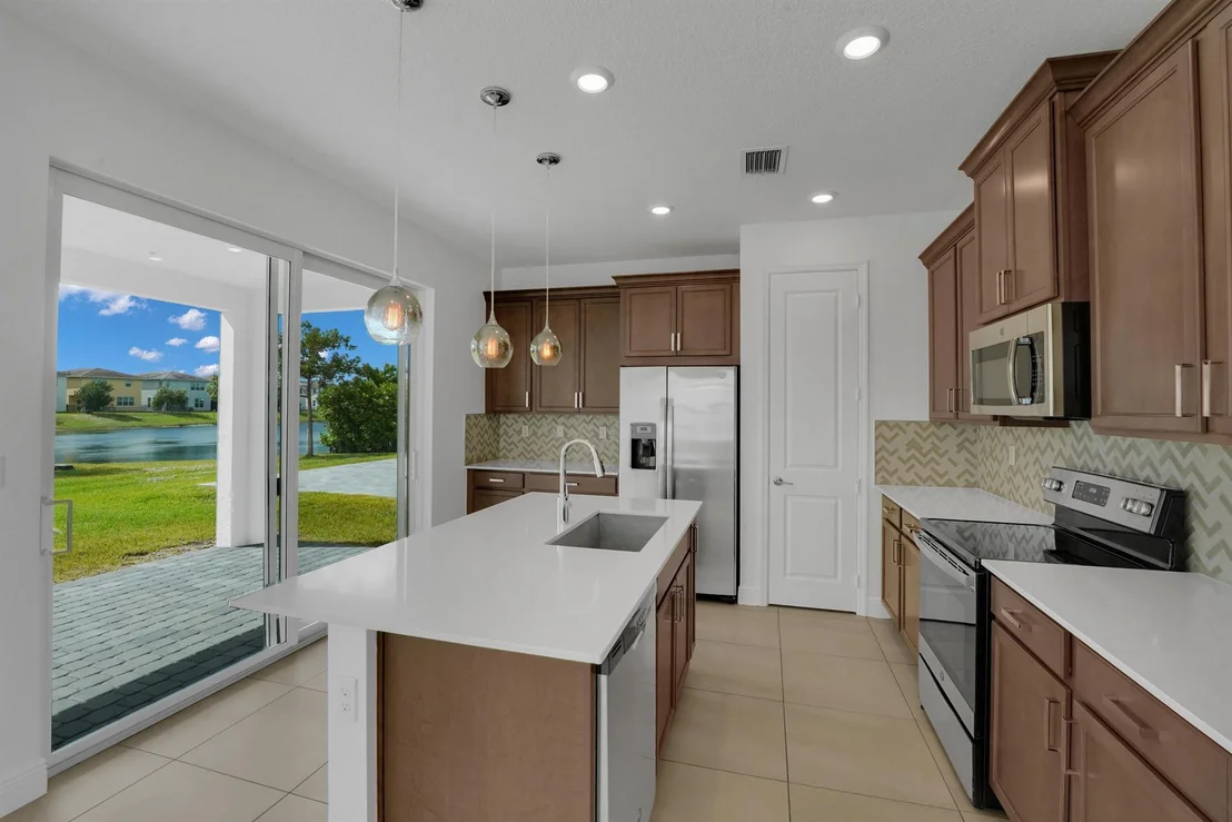 Photo of 1010 Azul Court
