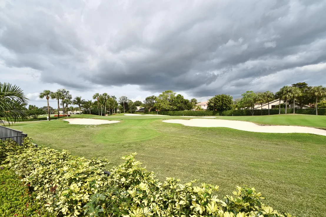 Photo of 3943 Live Oak Boulevard