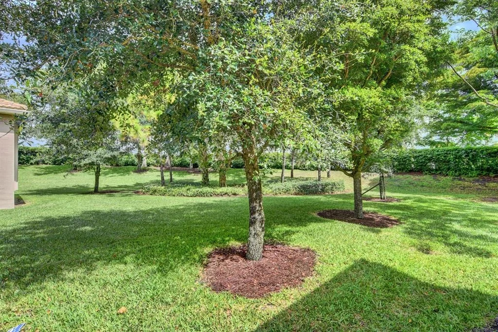 Photo of 9867 Bluefield Drive