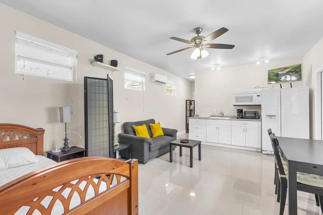 Photo of 907 Stanton Drive