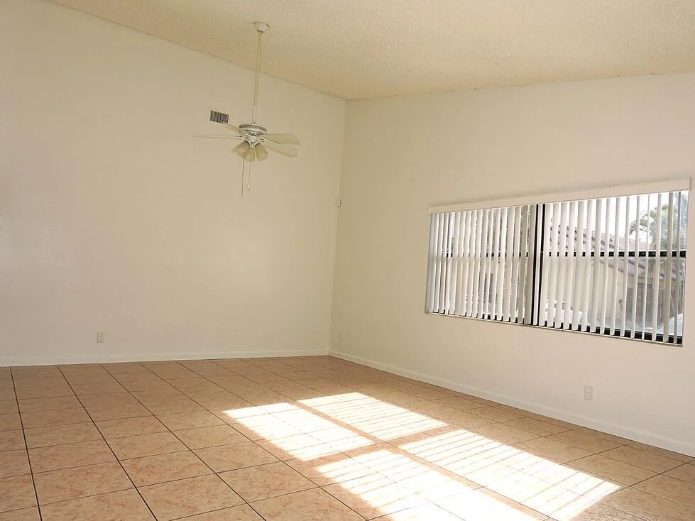 Photo of 504 Springdale Circle