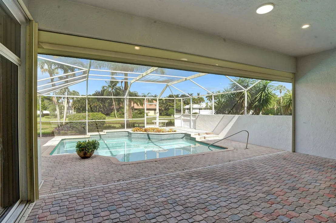 Photo of 6809 Portside Drive