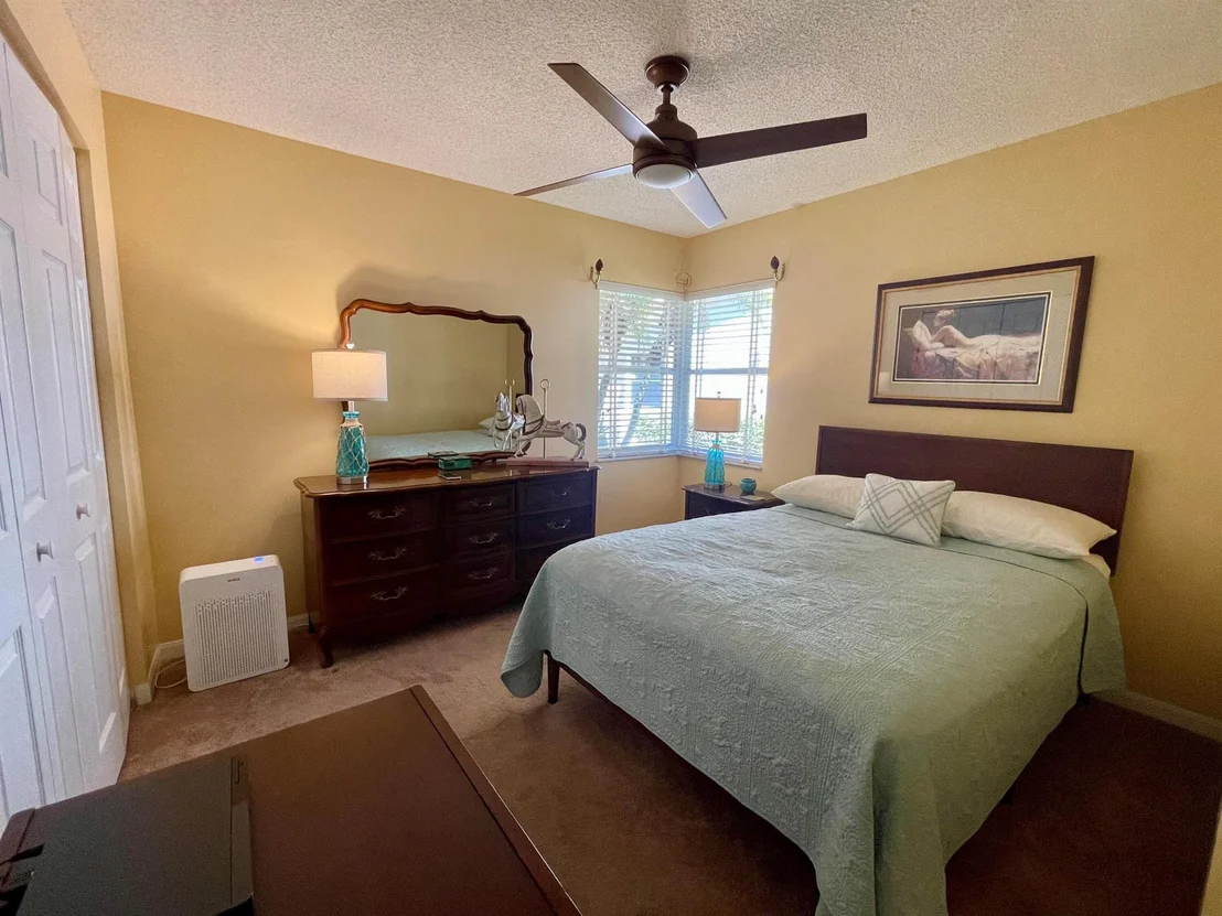 Photo of 10 Sausalito Drive
