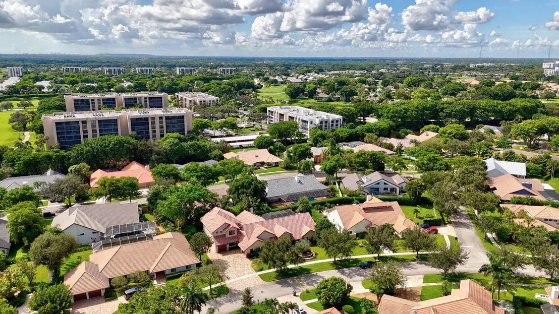 Photo of 3070 Equestrian Drive