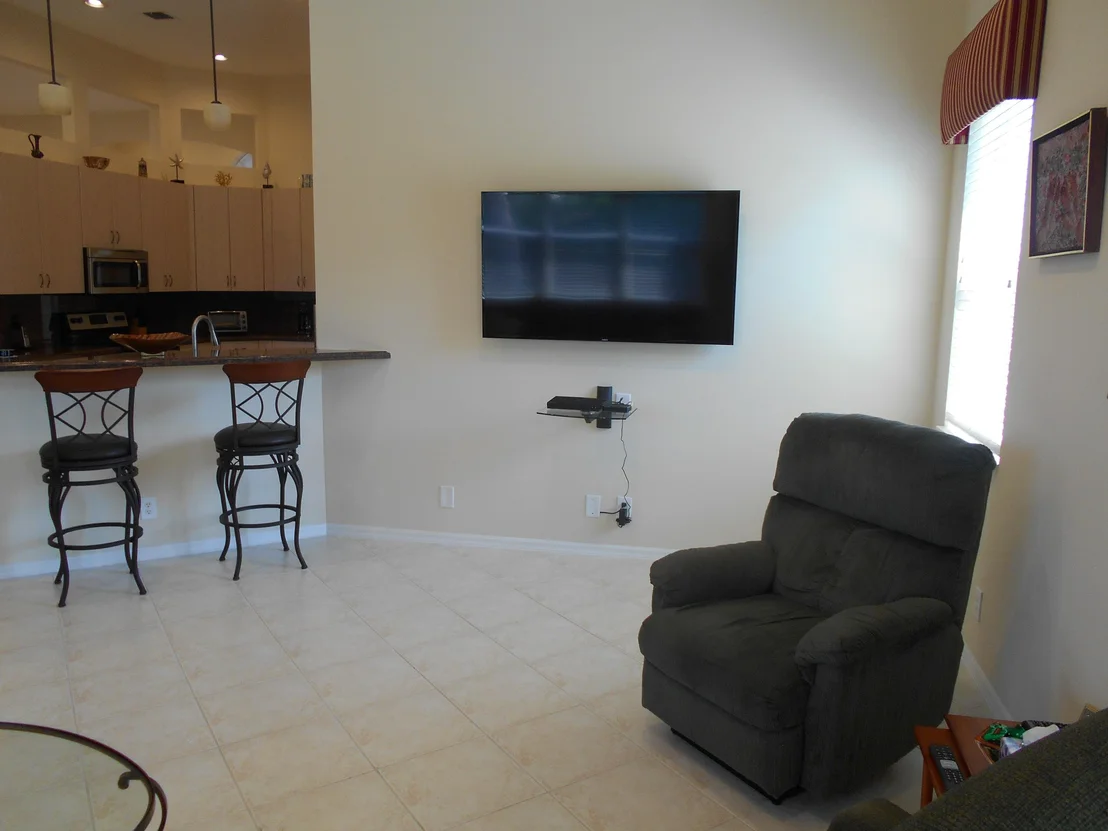 Photo of 6715 Murano Way