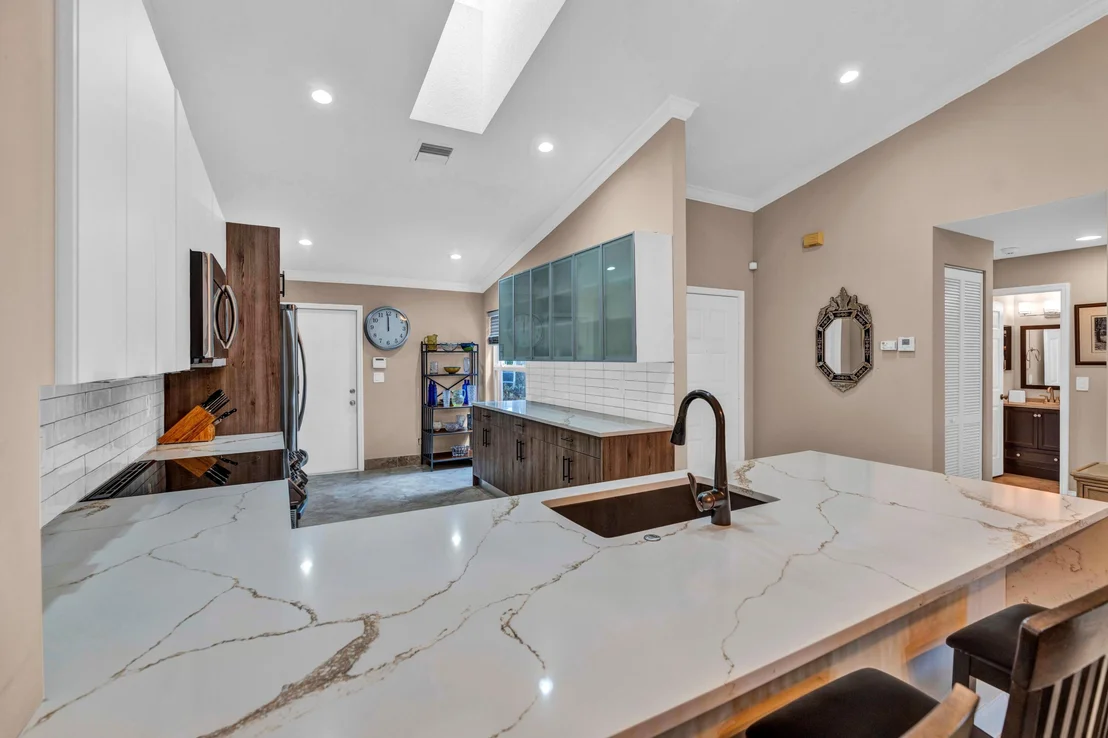 Photo of 5674 Royal Lake Circle