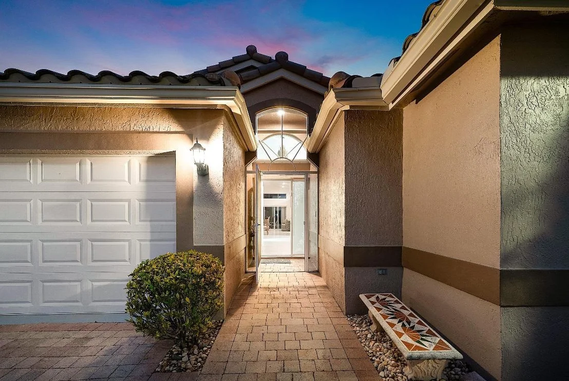 Photo of 6698 Sherbrook Drive