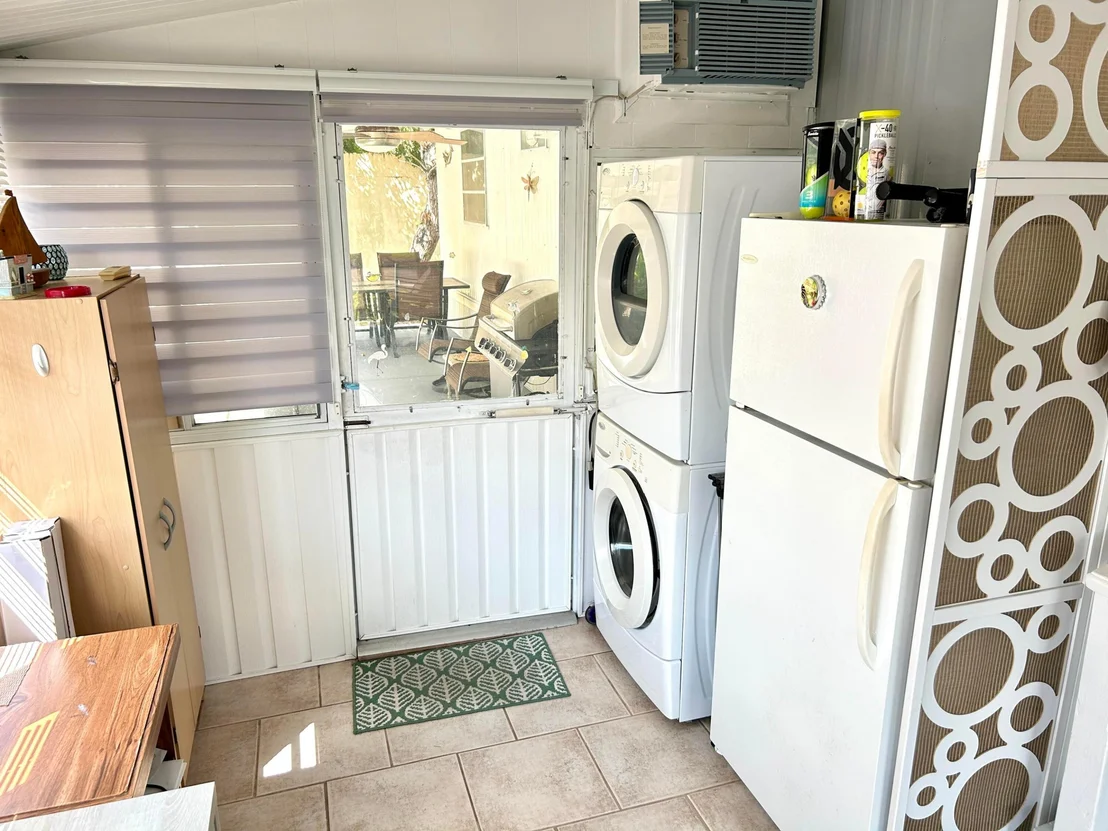 Photo of 615 Alamanda Lane