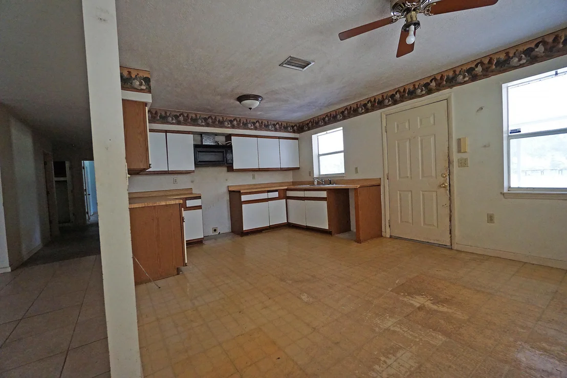 Photo of 13006 NE 14th Avenue