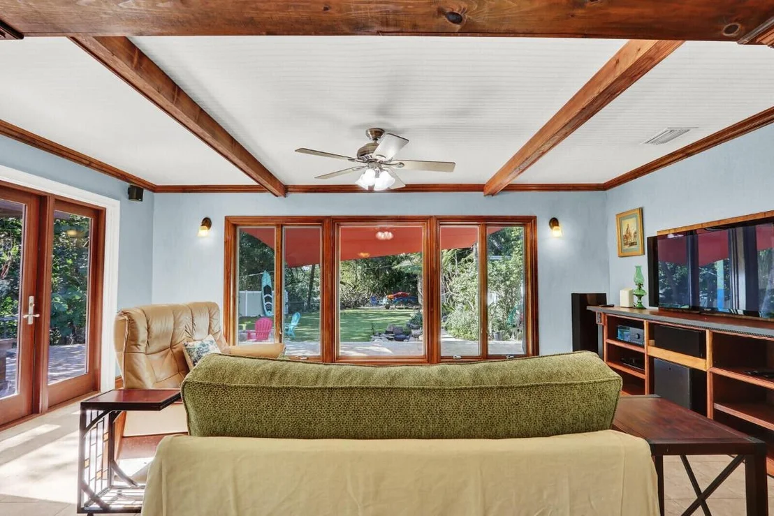 Photo of 1110 Kriss Lane