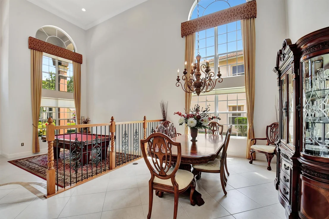 Photo of 10749 Castle Oak Drive