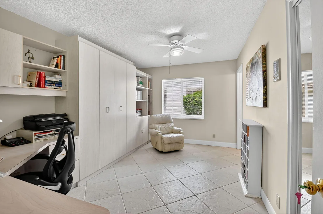 Photo of 3170 Equestrian Drive