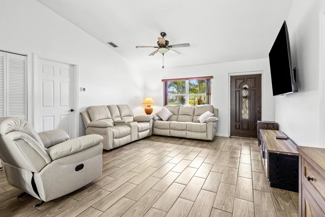 Photo of 17517 60th Lane N