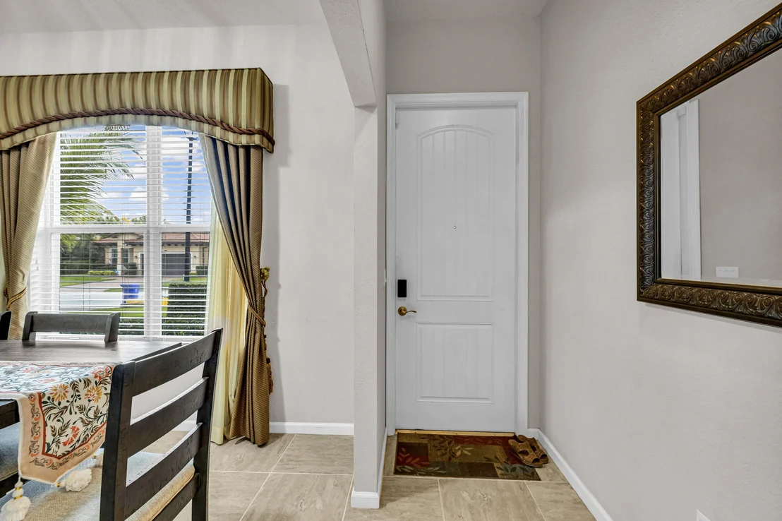 Photo of 6837 Langdon Way