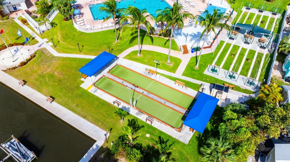 Photo of 1256 Nettles Boulevard