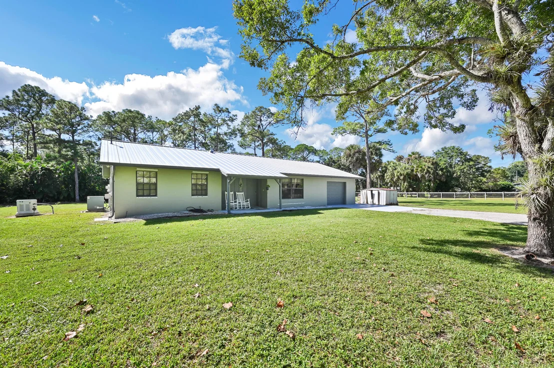 Photo of 13624 Farley Road