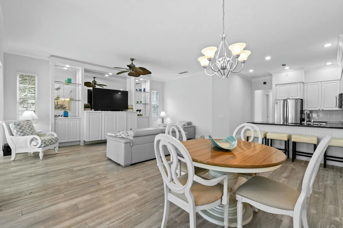 Photo of 196 Barbados Drive