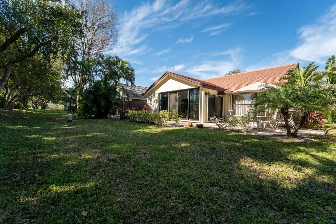 Photo of 4700 Boxwood Circle