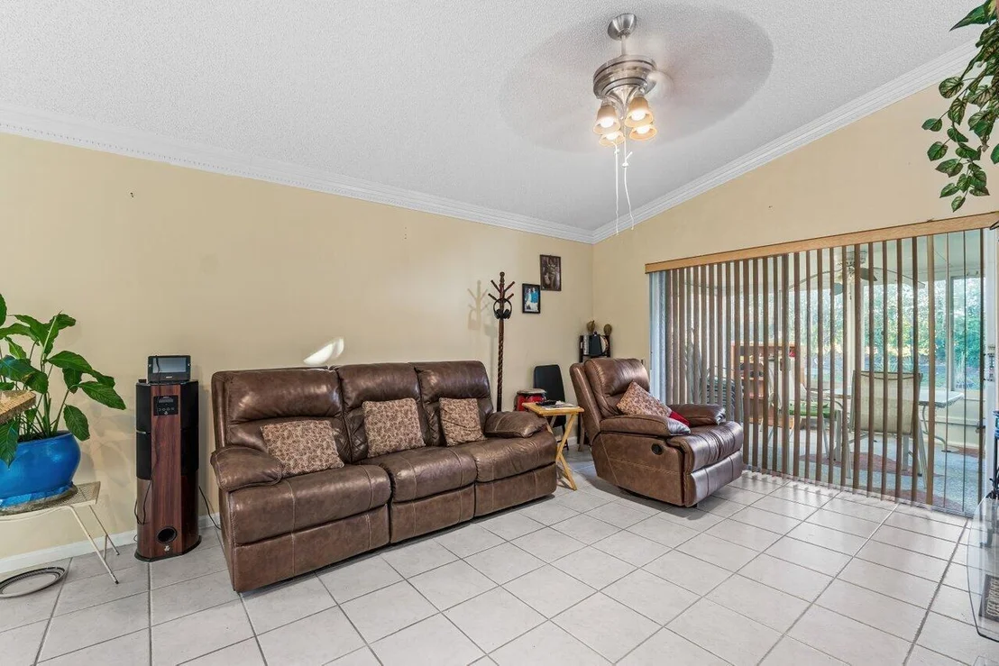 Photo of 3526 Chesapeake Circle
