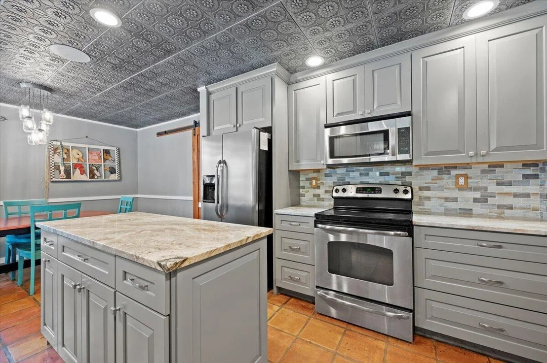 Photo of 2371 147th Drive N