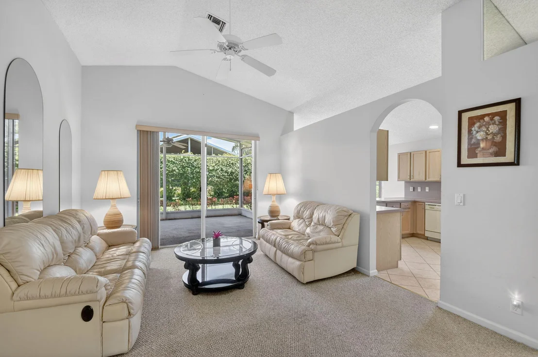 Photo of 8171 Palm Gate Drive