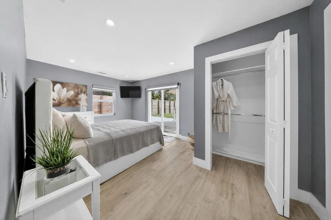 Photo of 801 SE 15th Street