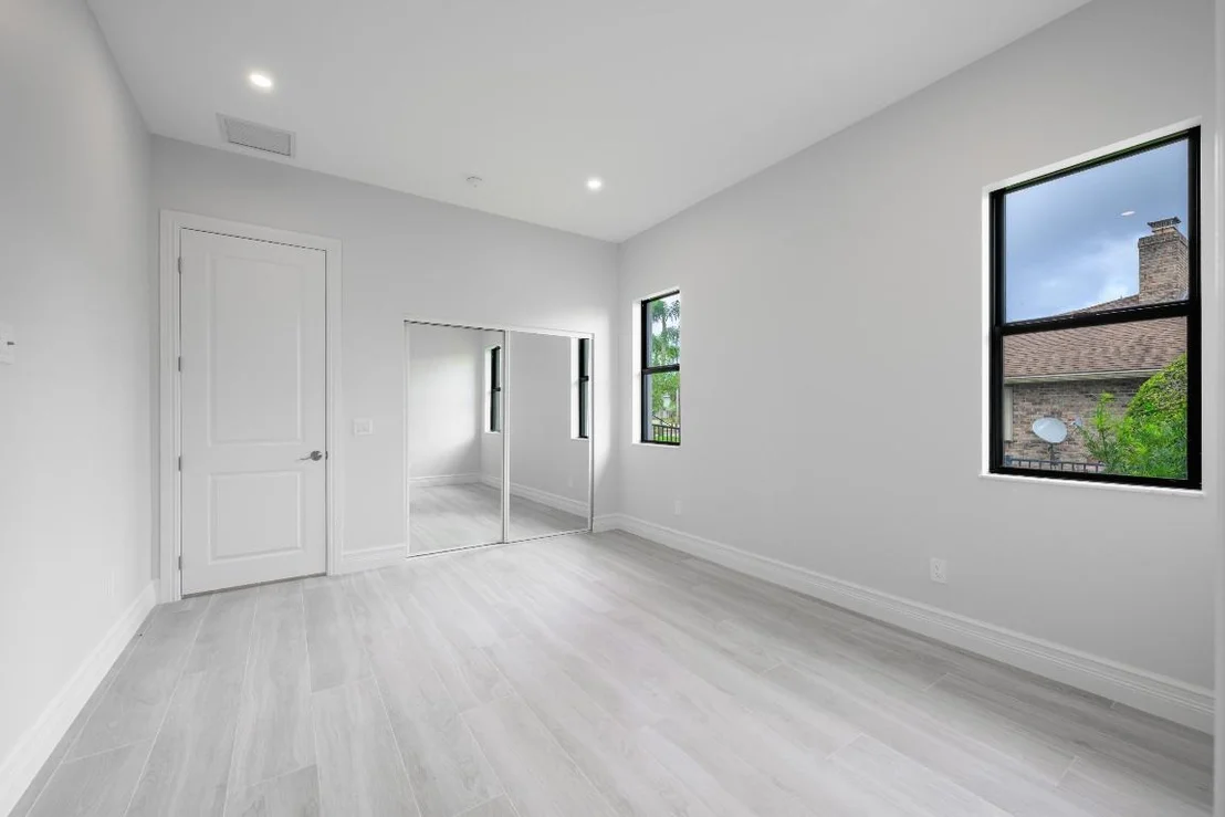 Photo of 1064 NW Spruce Ridge Drive