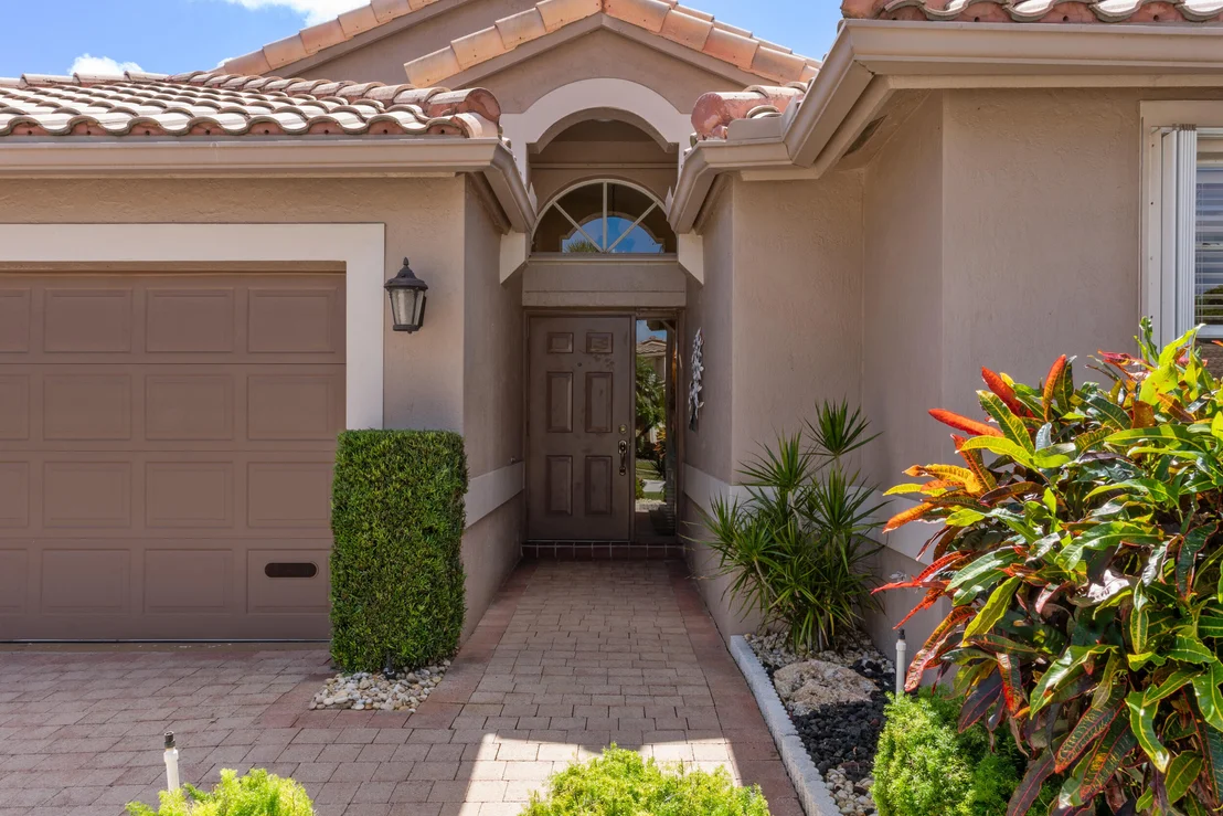 Photo of 6738 Sherbrook Drive