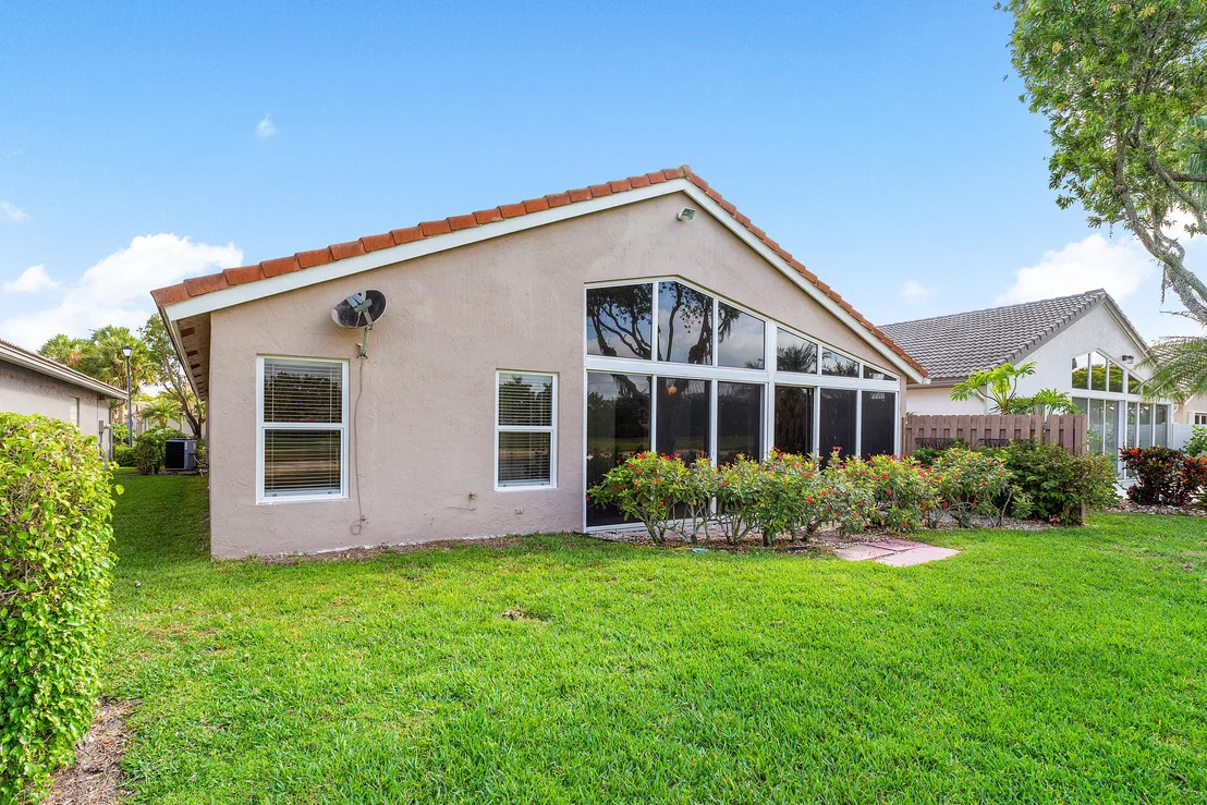 Photo of 6521 Sun River Road