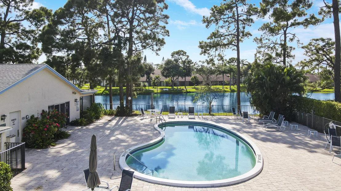 Photo of 4707 Rainbow Drive