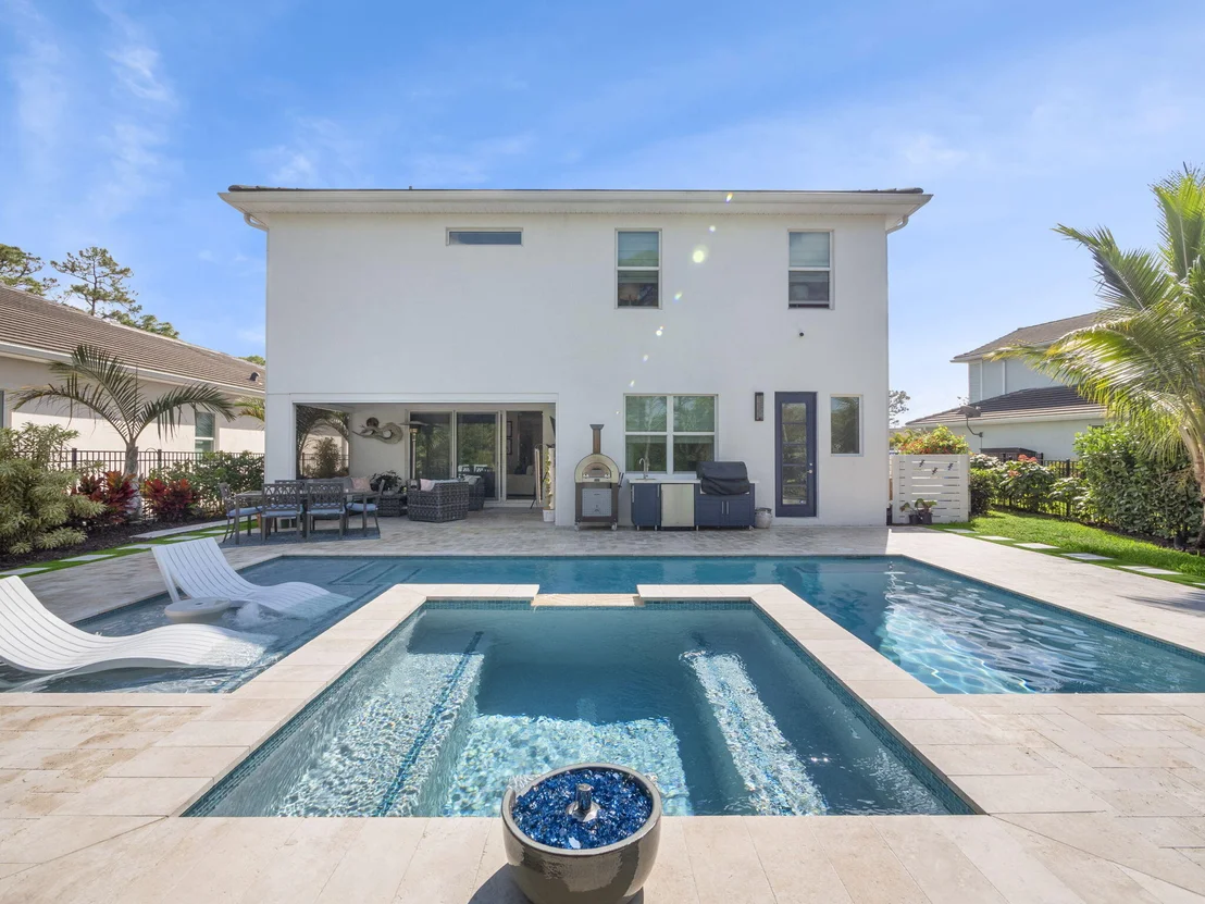 Photo of 708 SW Riverwatch Place