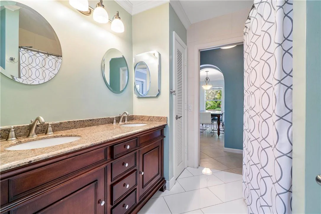 Photo of 3578 Lakeview Drive