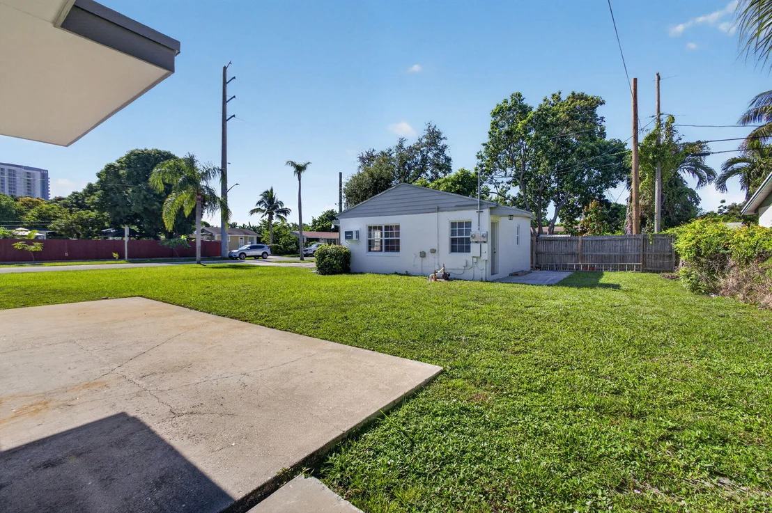 Photo of 304 Cypress Drive