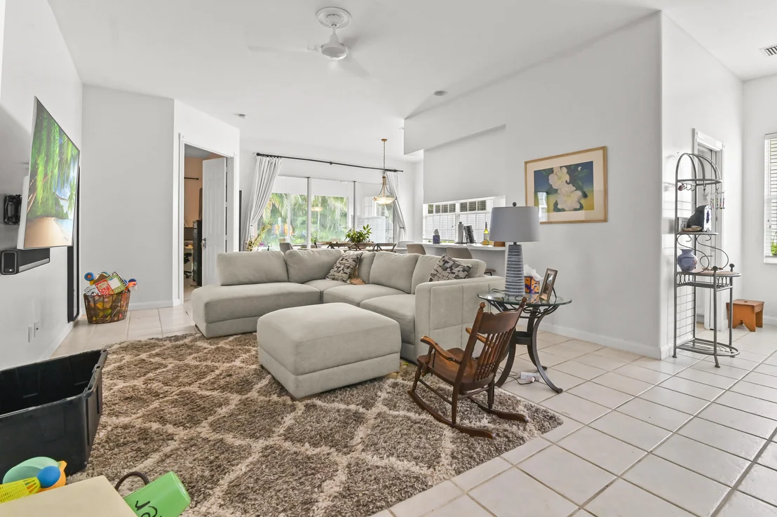 Photo of 4766 Valencia Drive