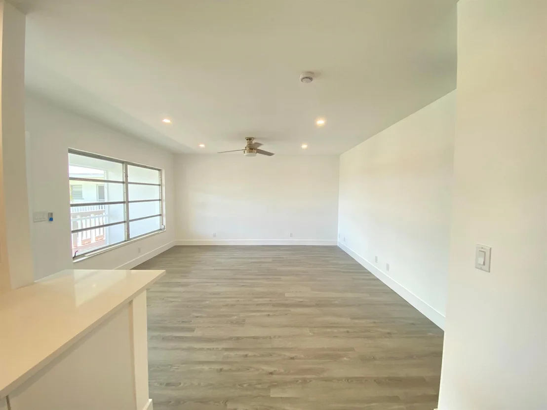 Photo of Unit 306 at 600 Pine Drive